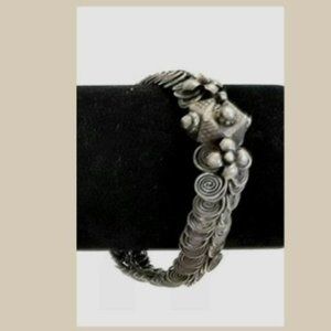 Rare Gunmetal Swirled Linked Bracelet